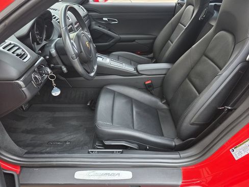 Used 2016 Porsche Cayman RWD image 11
