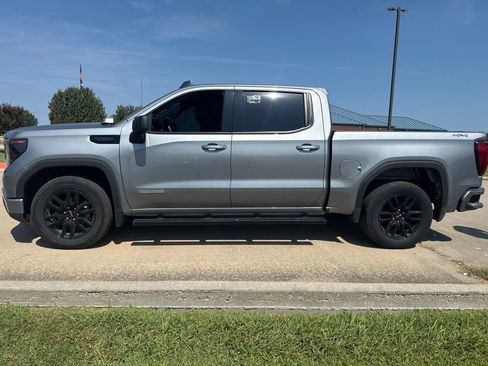 Used 2024 GMC Sierra 1500 Elevation AWD/4WD image 1