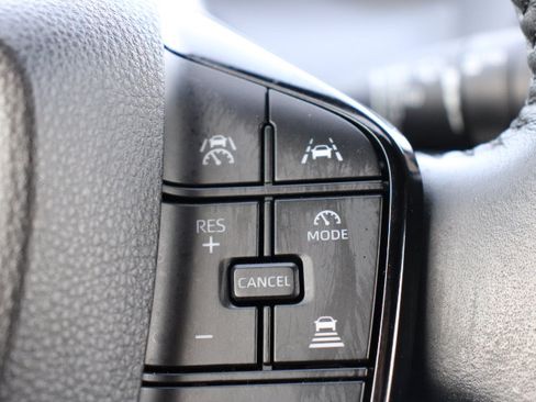 Used 2023 Toyota bZ4X XLE image 24