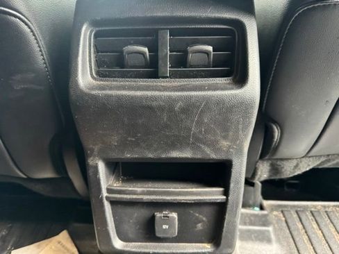 Used 2019 Ford Edge ST AWD/4WD image 18