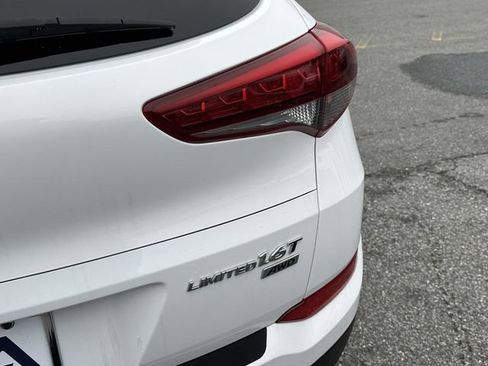 Used 2018 Hyundai Tucson Limited image 29