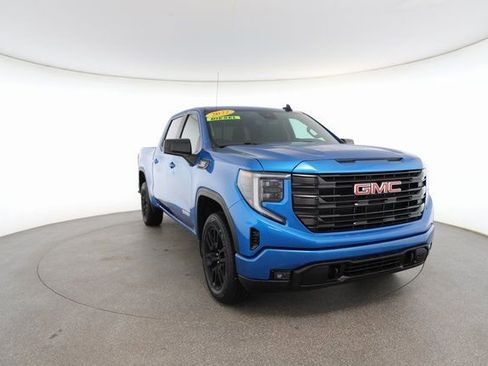 Used 2022 GMC Sierra 1500 Elevation w/ Preferred Package image 28