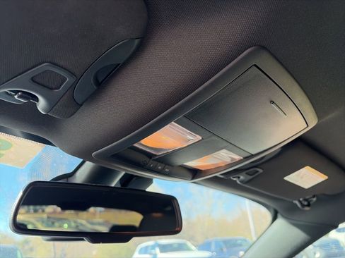 Used 2021 Dodge Challenger R/T image 19