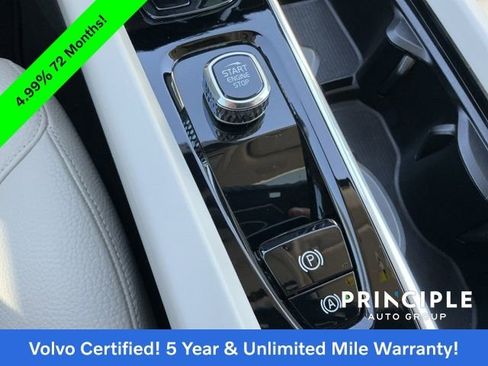 Certified 2023 Volvo XC60 B5 Core w/ Climate Package image 18