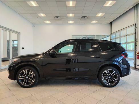 Used 2023 BMW X1 xDrive28i w/ Premium Package AWD/4WD image 6