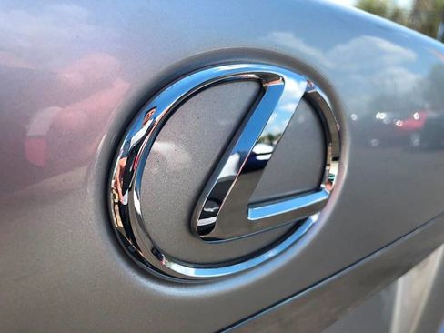 Used 2011 Lexus LS 460 AWD w/ Luxury Value Edition image 37