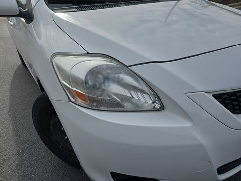 Used 2012 Toyota Yaris Sedan image 28