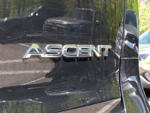 Used 2021 Subaru Ascent Premium w/ Sport Package AWD/4WD image 31
