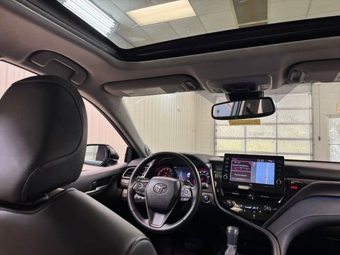 Used 2023 Toyota Camry XSE w/ Navigation Package FWD image 18