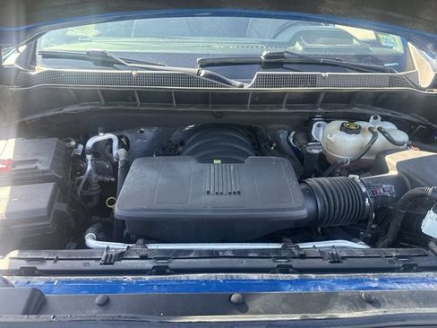 Used 2022 Chevrolet Silverado 1500 LTZ w/ Z71 Off-Road Package AWD/4WD image 31
