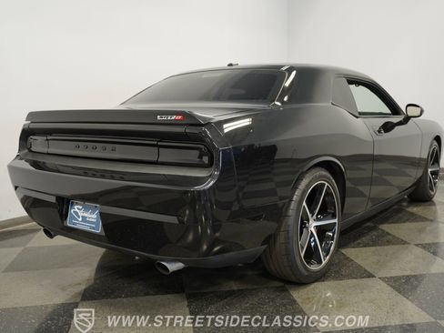 Used 2010 Dodge Challenger SRT8 w/ SRT Option Group II image 11
