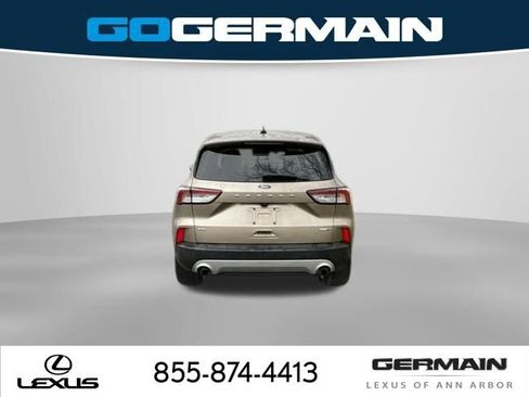 Used 2020 Ford Escape SE image 7