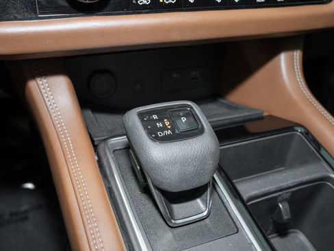 Certified 2023 Nissan Pathfinder Platinum image 19