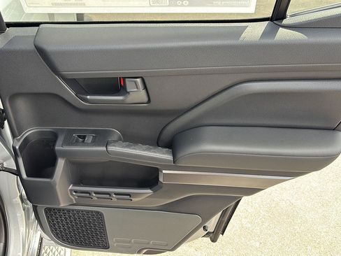 New 2026 Toyota 4Runner SR5 image 11