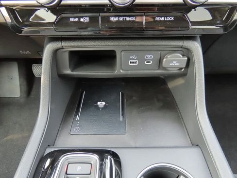 New 2025 Honda Pilot Touring image 23