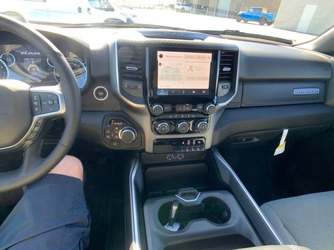Used 2025 RAM 1500 Big Horn AWD/4WD image 19