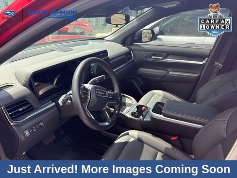 Used 2026 GMC Terrain Elevation w/ Elevation Premium Package image 5