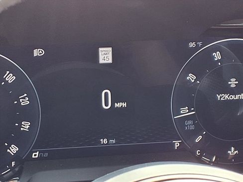 New 2025 Alfa Romeo Giulia image 15