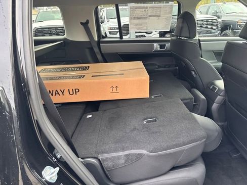 New 2026 Hyundai Santa Fe SE image 10