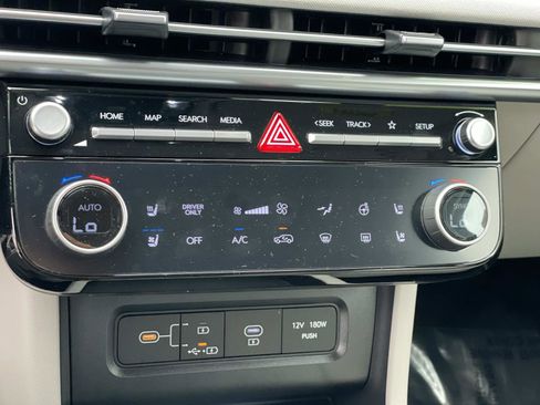 Certified 2025 Hyundai Tucson Limited image 15