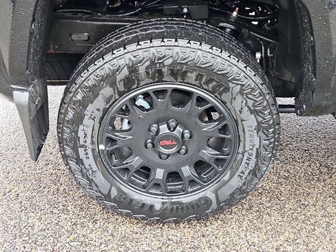 New 2026 Toyota Tacoma 4x4 Double Cab image 17