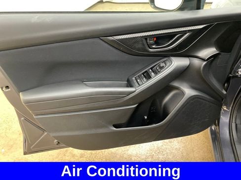 Certified 2023 Subaru Impreza 2.0i image 13