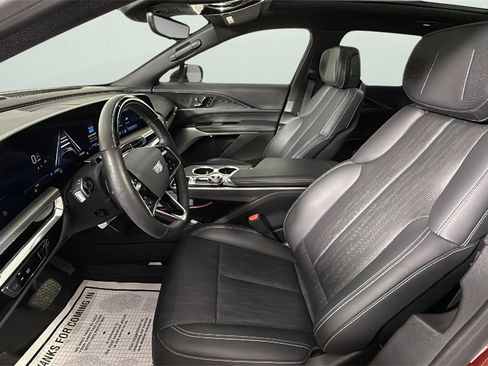 Used 2024 Cadillac Lyriq Luxury w/ LPO, Floor Liner Package image 17