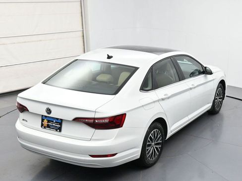 Used 2021 Volkswagen Jetta SE w/ SE Cold Weather Package FWD image 33