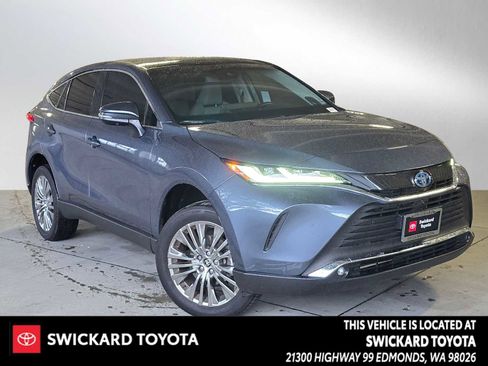 Used 2024 Toyota Venza Limited image 1