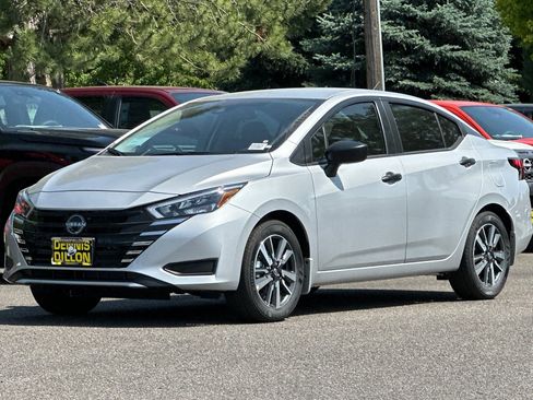 Used 2025 Nissan Versa S w/ S Plus Package image 8