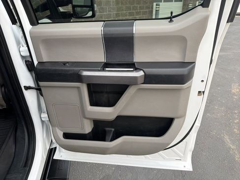 Used 2020 Ford F350 XLT w/ XLT Value Package image 38