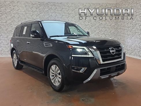 Used 2024 Nissan Armada SV image 1