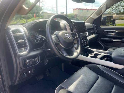 Used 2021 RAM 1500 Laramie AWD/4WD image 9