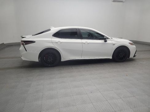 Used 2023 Toyota Camry SE FWD image 10