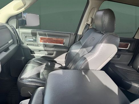 Used 2012 RAM 2500 Laramie w/ Protection Group image 19