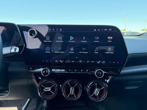 Used 2025 Chevrolet Blazer EV RS AWD/4WD image 22