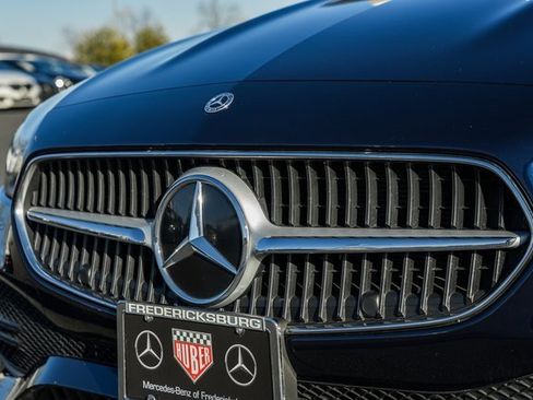 Used 2023 Mercedes-Benz C 300 4MATIC Sedan image 12