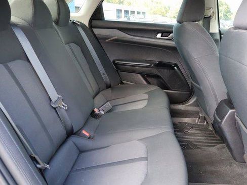 Used 2022 Kia K5 LX image 23