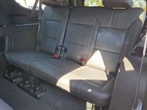 Used 2023 Chevrolet Suburban RST image 14