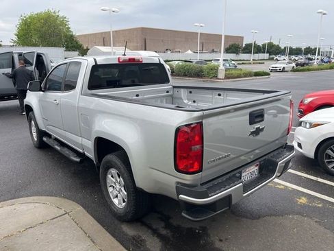 Used 2019 Chevrolet Colorado W/T w/ WT Convenience Package image 7