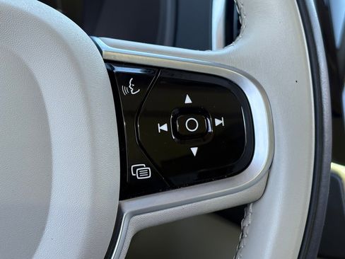 Certified 2022 Volvo XC90 T8 Inscription Expression image 21