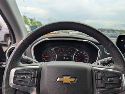 Used 2024 Chevrolet Blazer LT w/ Convenience Package AWD/4WD image 11