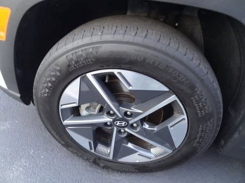 Used 2025 Hyundai Tucson SEL image 14