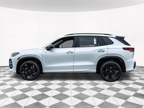 New 2026 Volkswagen Tiguan SE R-Line AWD/4WD image 21