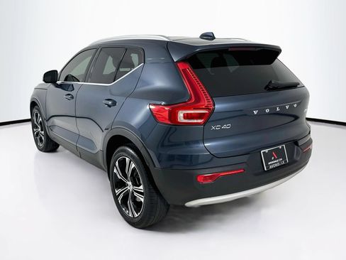 Used 2022 Volvo XC40 T5 Inscription w/ Climate Package AWD/4WD image 6