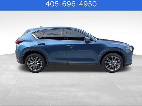 Used 2021 MAZDA CX-5 Signature image 10