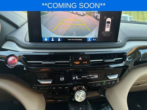 Used 2025 Acura MDX w/ Technology Package AWD/4WD image 17