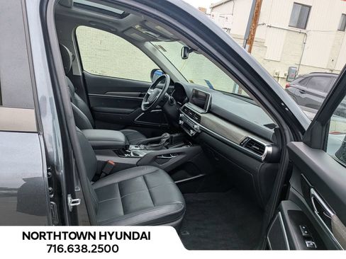 Used 2022 Kia Telluride EX w/ EX Premium Package AWD/4WD image 39