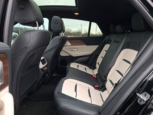 Used 2024 Mercedes-Benz GLE 53 AMG 4MATIC Coupe image 10