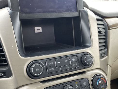 Used 2016 GMC Yukon Denali w/ Open Road Package image 35